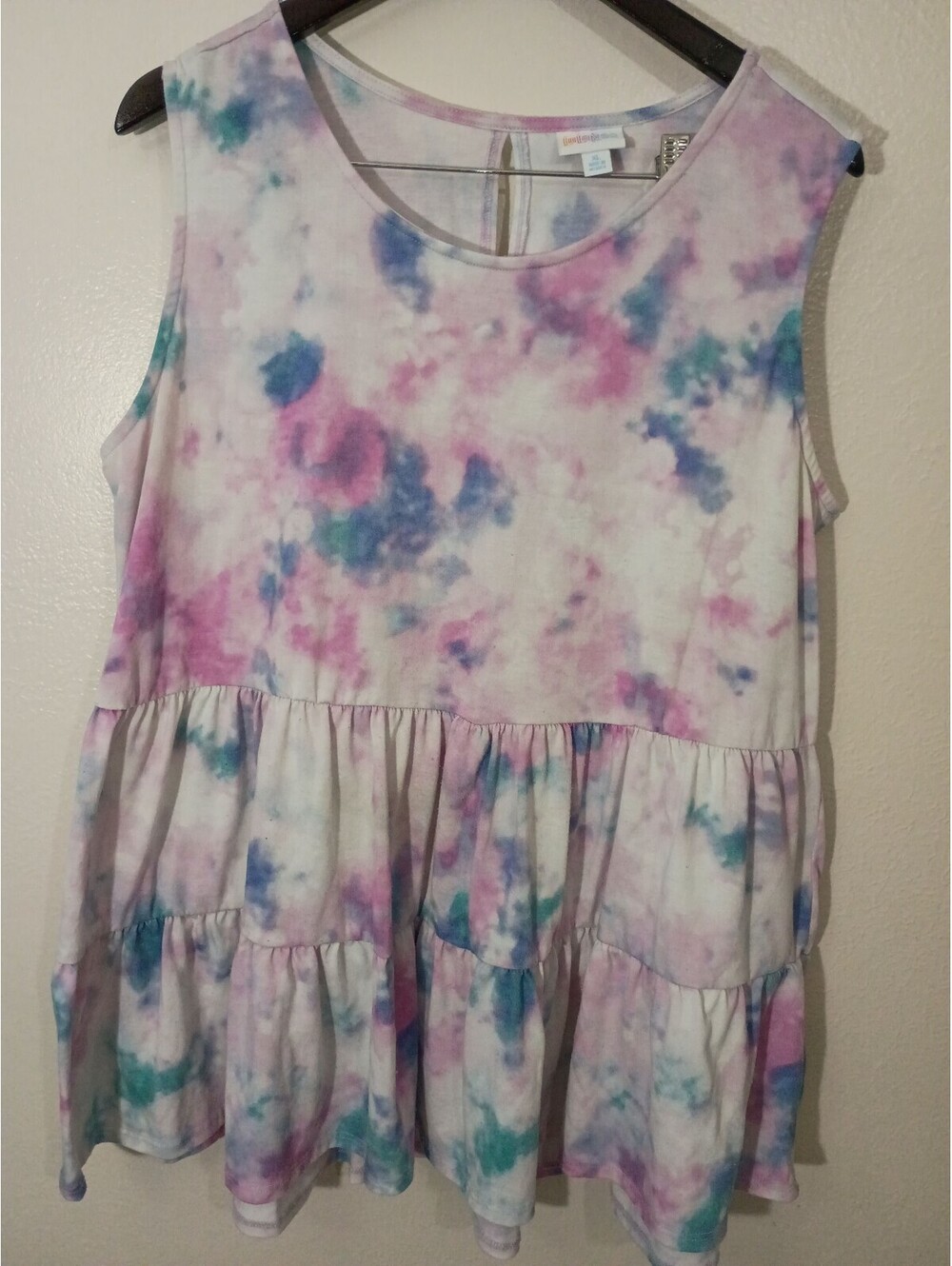 LuLaRoe XL Sleeveless Tie-Dye Peplum Top
